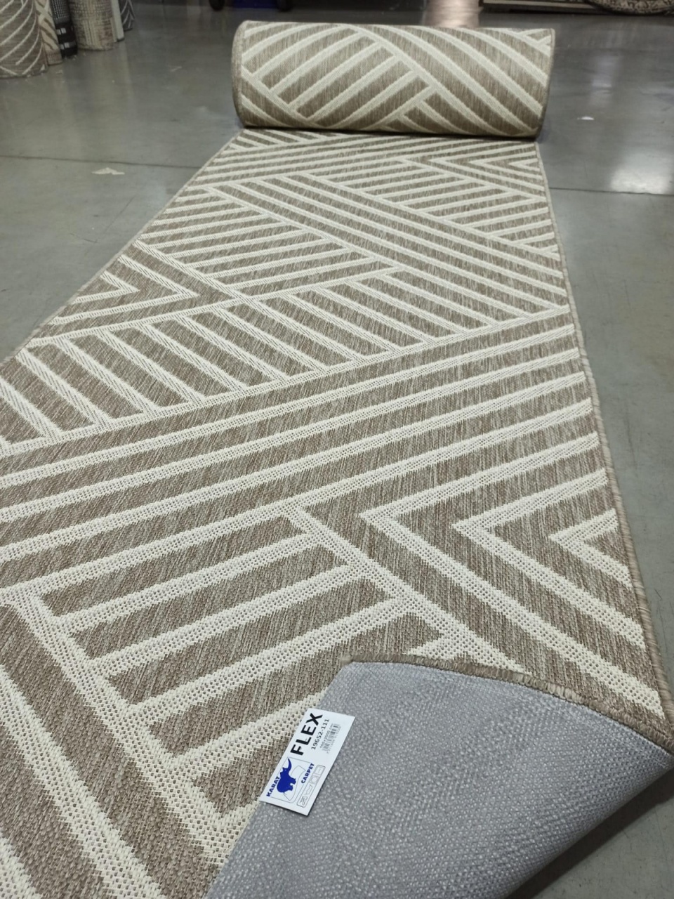 Covor Traversa, Flex, Crem, 75x1000 cm, Delta 19652-111
