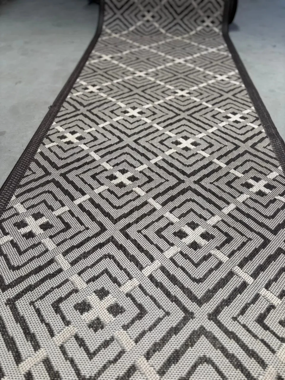 Covor Traversa, Flex, Crem, 67x700 cm, Delta 19655