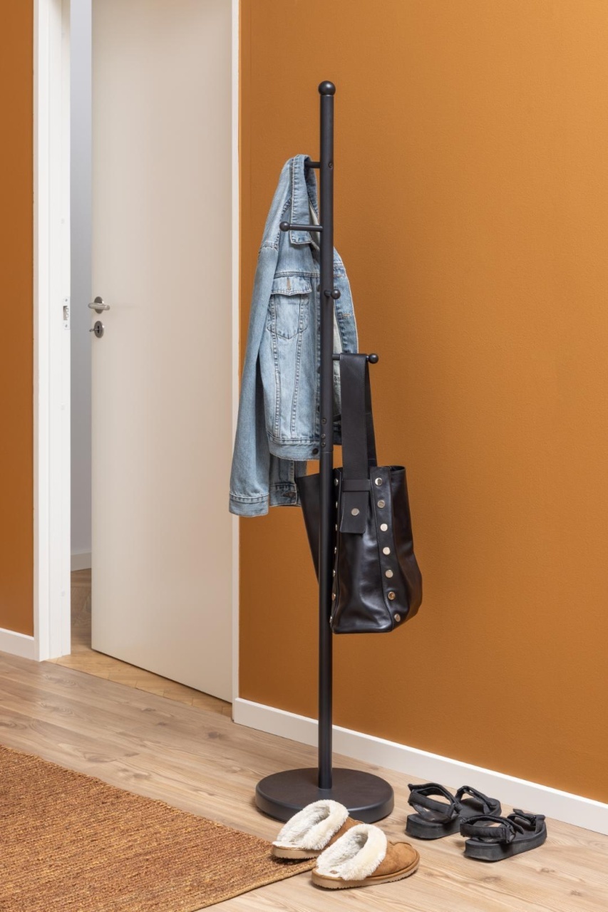 Cuier Aspen, Negru, 170x32.3x32.3 cm