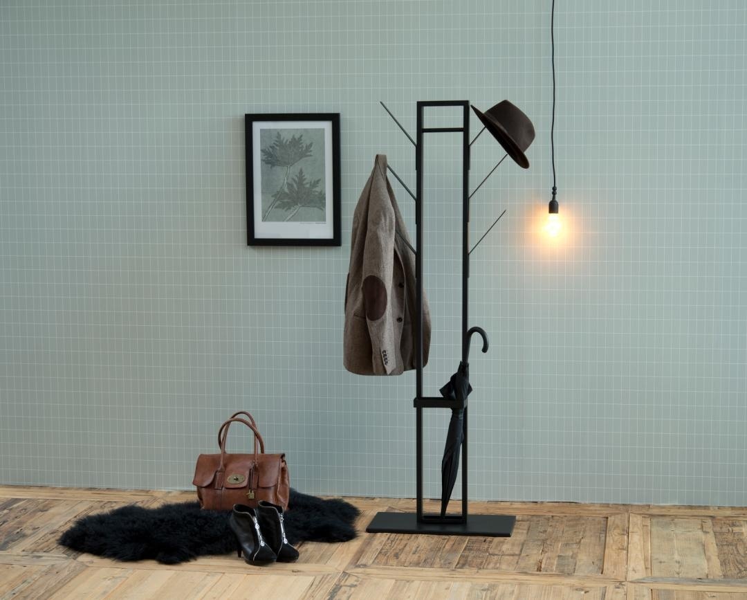 Cuier Vinson, Negru, 165x56x28 cm