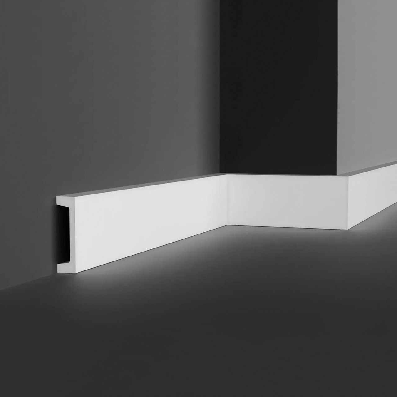 Plinta poliuretan CR951 - 9x2.4x200 cm