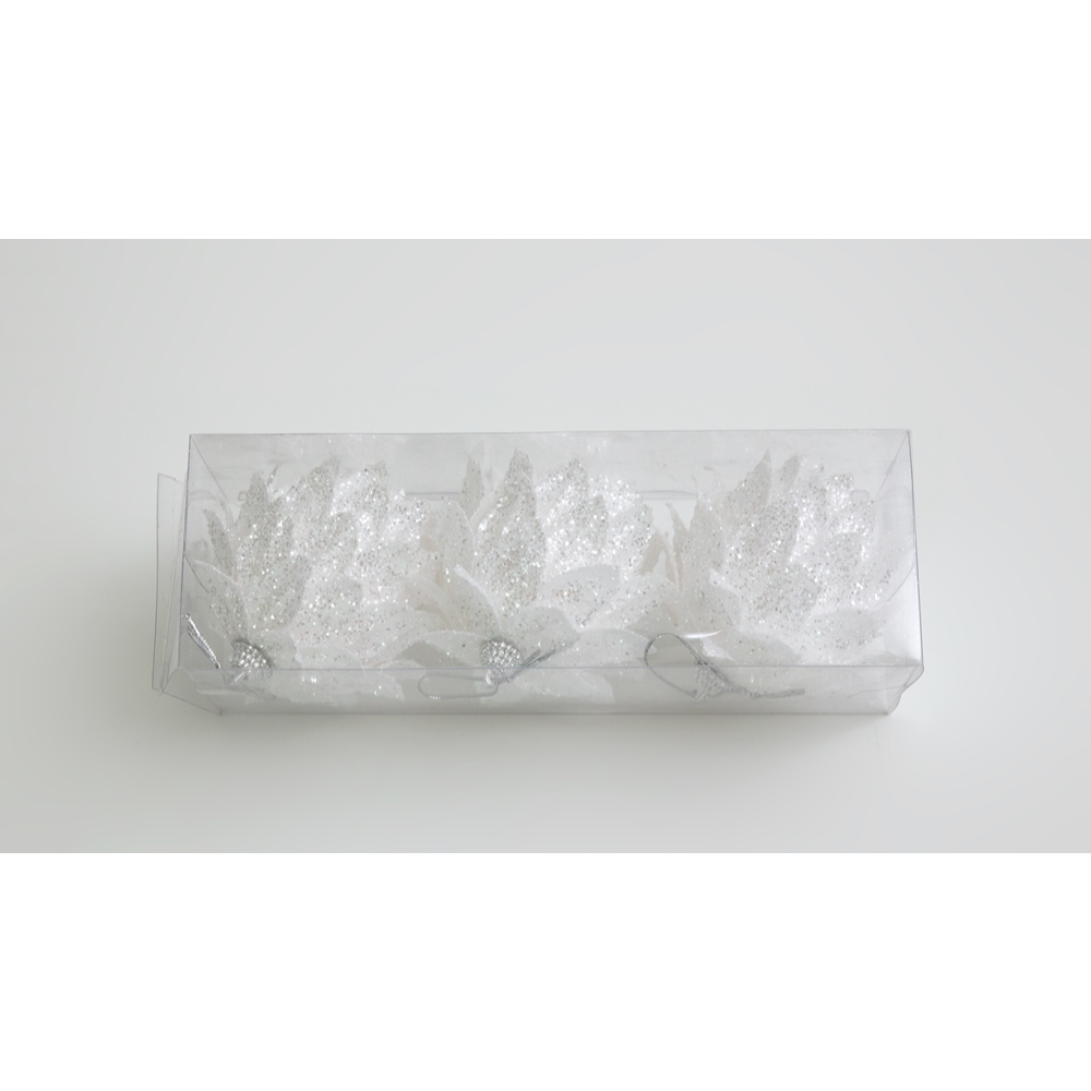 Set 3 globuri decorative de Craciun petale, polistiren, 8 cm