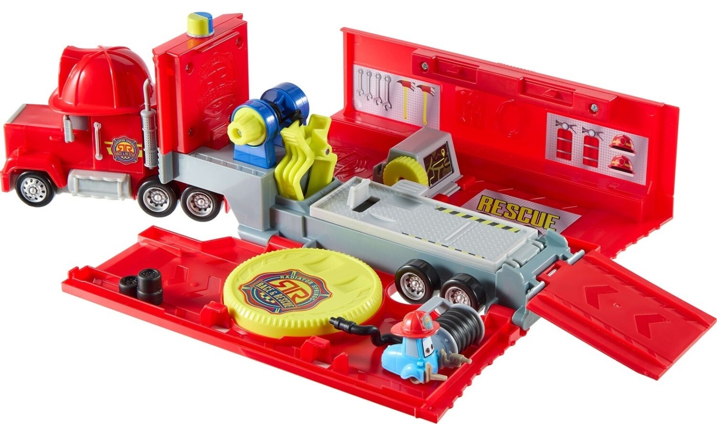 Set de joacă Disney Pixar Cars – Mack Mobile Rescue Repair Center, cu Guido