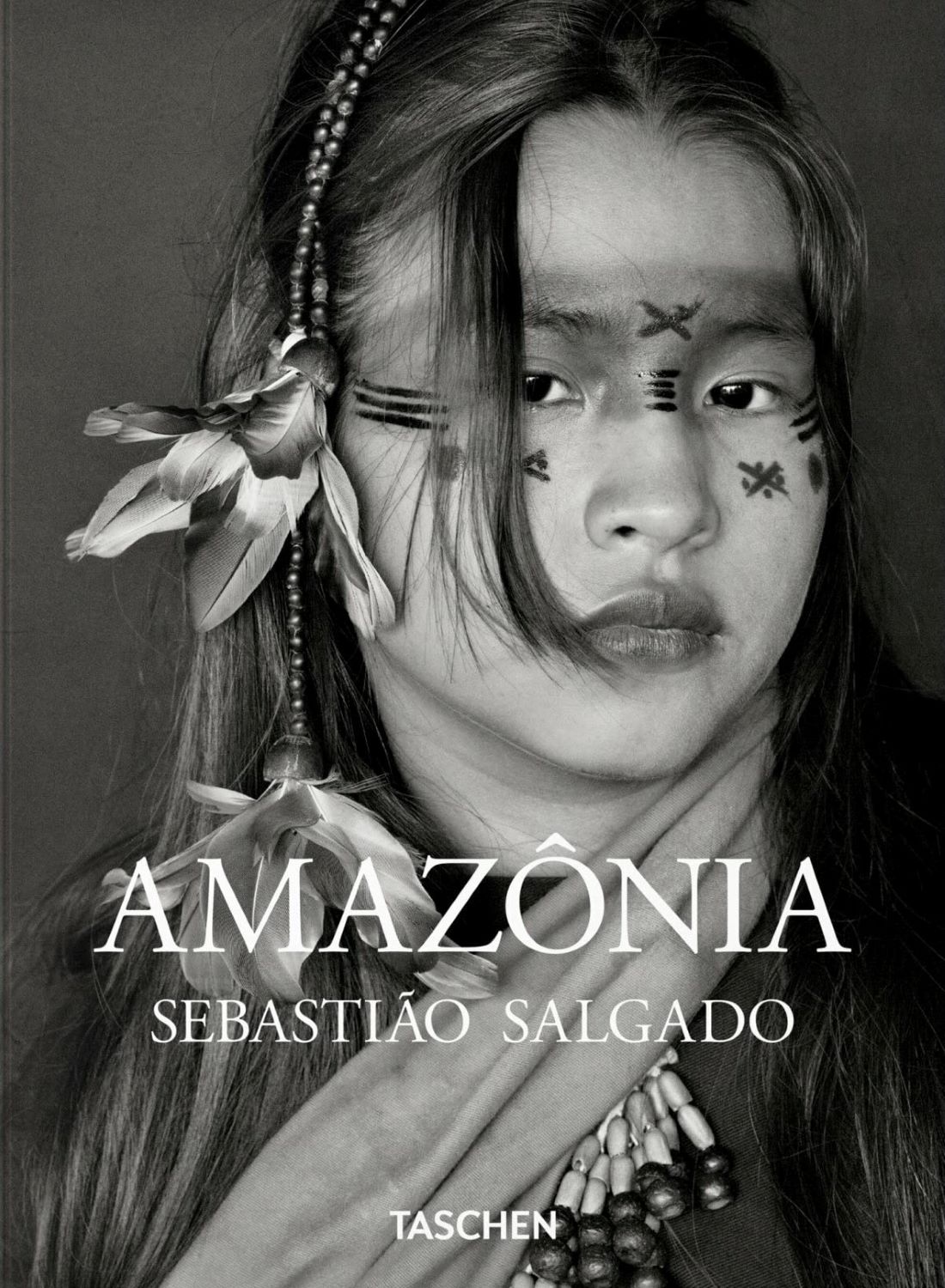 Sebastiao Salgado. Amazonia