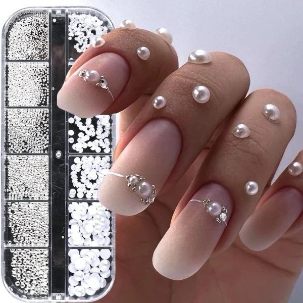 Decoratiuni manichiura Nailsup perle si caviar argintii