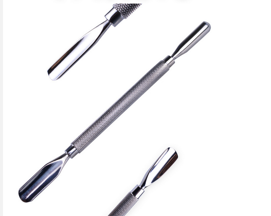 Instrument Profesional Manichiură BL03 din Inox, 13.5 cm pentru Cuticule