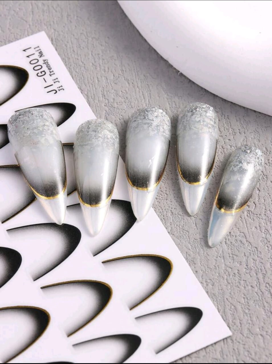 Sticker pentru unghii French Black & Gold Ombre