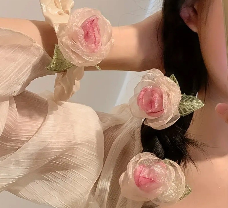 Cercei din Tulle Model Floare
